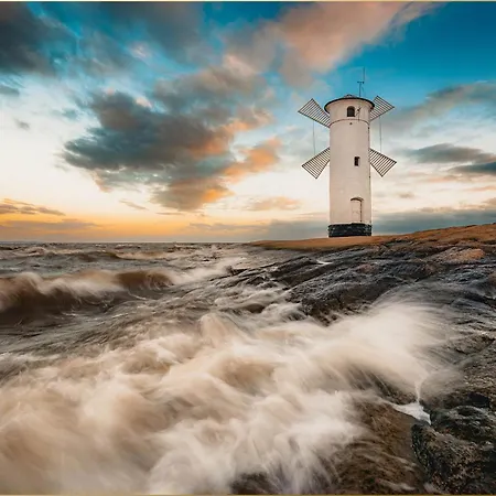 Fischerdorf Ddh Haffsommer Tatil Evi Zirchow